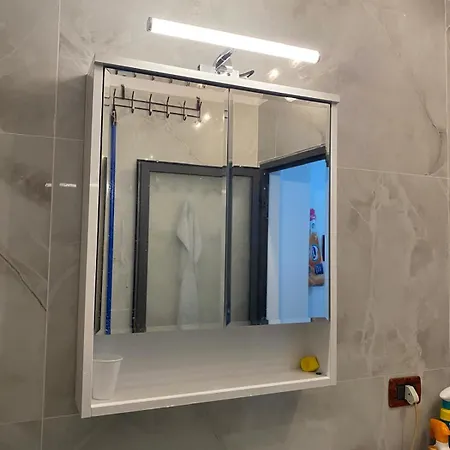 Apartment Aura -